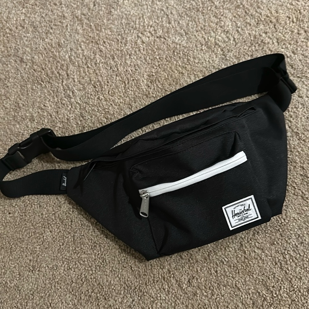 Herschel - Pop Quiz Hip Pack - Black